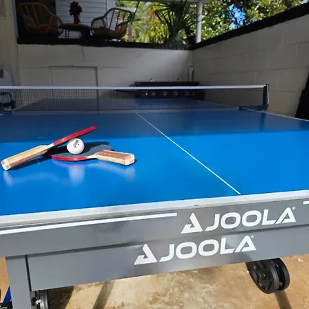 904 Nomad'S Nest Mid-Century Modern Entertainment Home With Cabin Vibes, 2 Mega Gamerooms, Pingpong, Pooltable, Gym, Patio Jacksonville Exterior photo